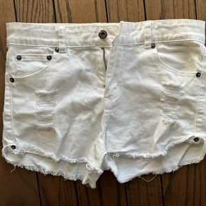 Ocean Drive white stretch shorts